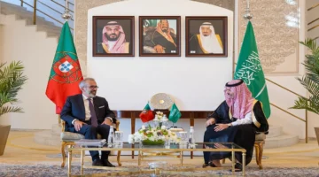 وزير الخارجية يبحث مع نظيره البرتغالي ملفات التعاون المشترك وسبل تعزيزها